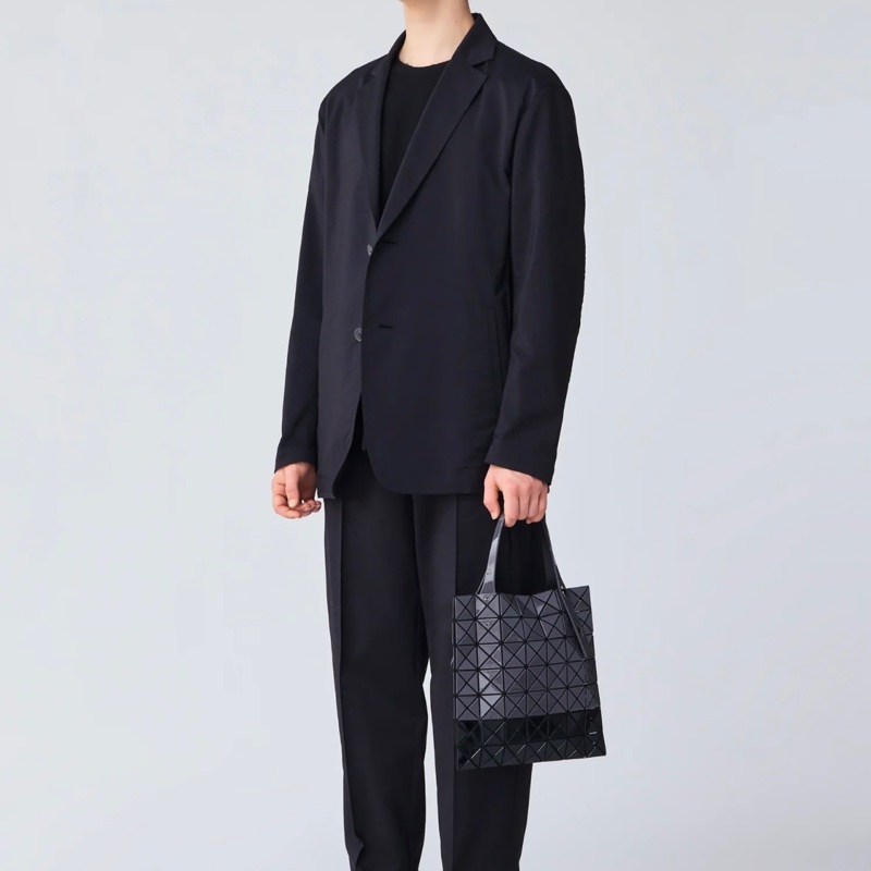 Issey Miyake 三宅一生 BaoBao 基本款 深灰色配黑色 拼色 7x7 肩背 手提包-5
