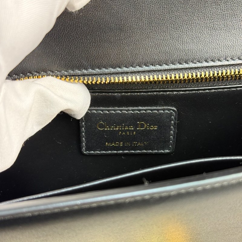 Dior 蒙田包 黑色 牛皮 中號 金扣-7