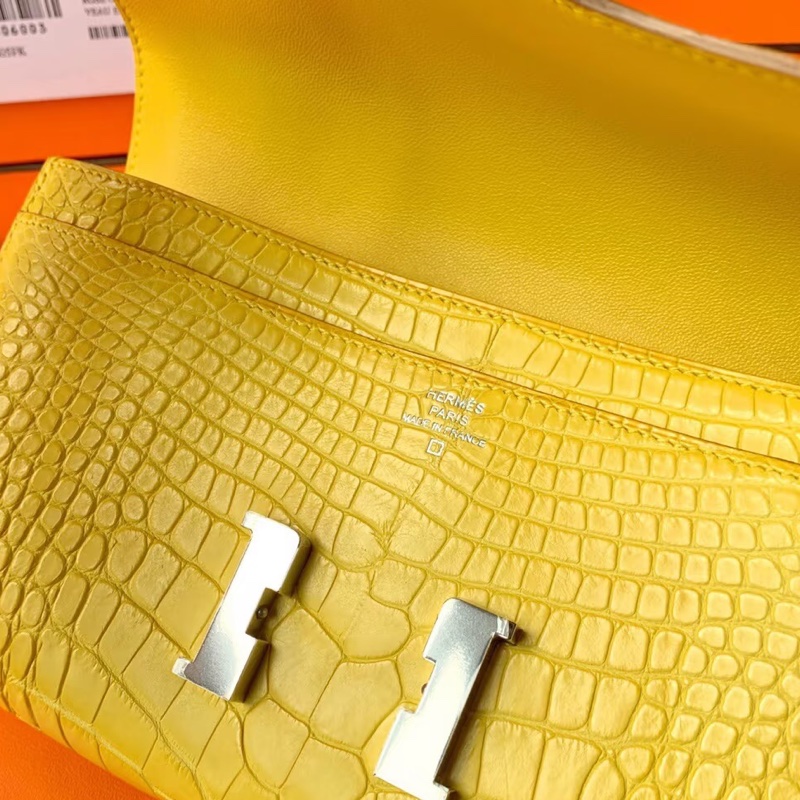 Hermes • Constance M9金盞花黃 銀釦霧面鱷魚皮長夾-2