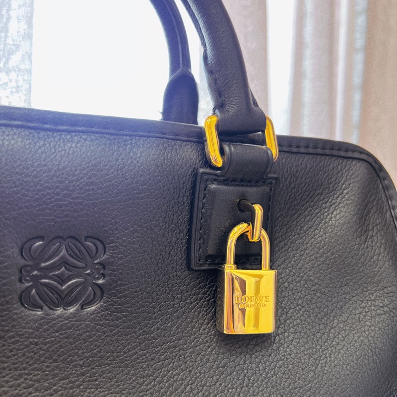 Loewe Amazona-1