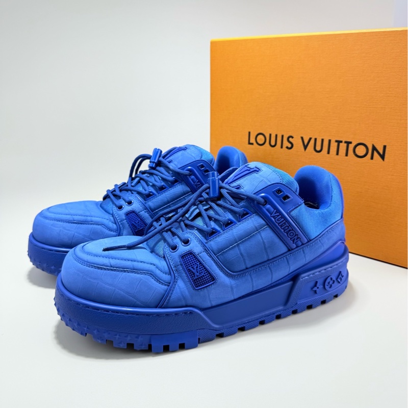 LOUIS VUITTON LV TRAINER藍色胖丁鰐魚壓紋板鞋 9碼 95新-0