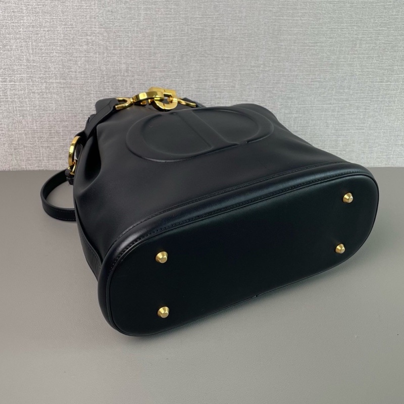 DIOR迪奧C'est系列黑金牛皮大LOGO CD水桶包🧉-15
