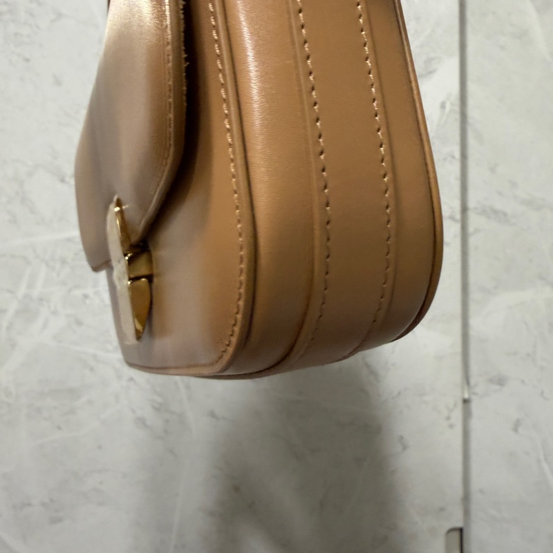 APC Grace Baguette Bag 法棍包 駝色-3