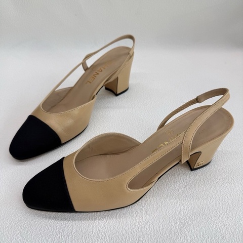 Chanel香奈兒Slingback  皮質 米黑色 37碼