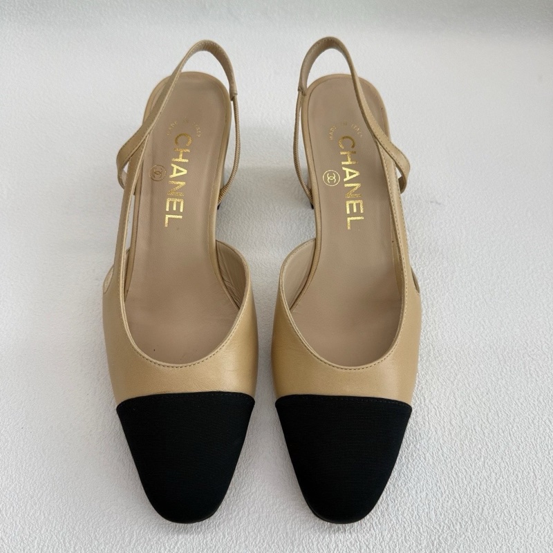 Chanel香奈兒Slingback 皮質 米黑色 37碼-1