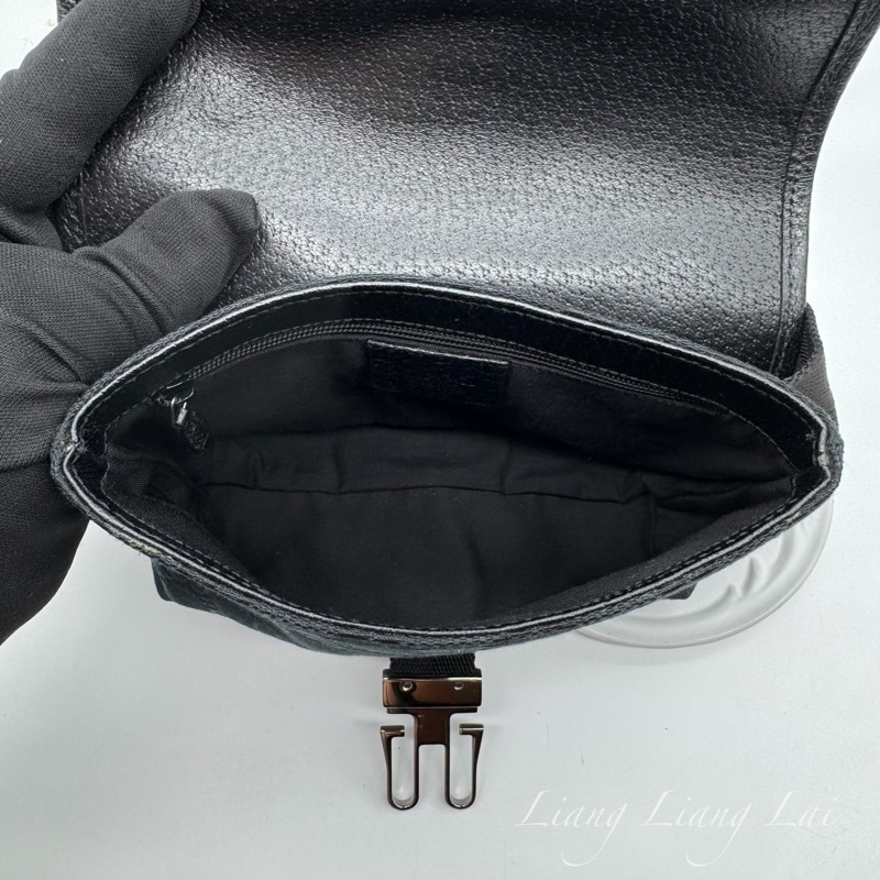 GUCCI 古馳 經典GG黑色提花布腰包|斜背包-6