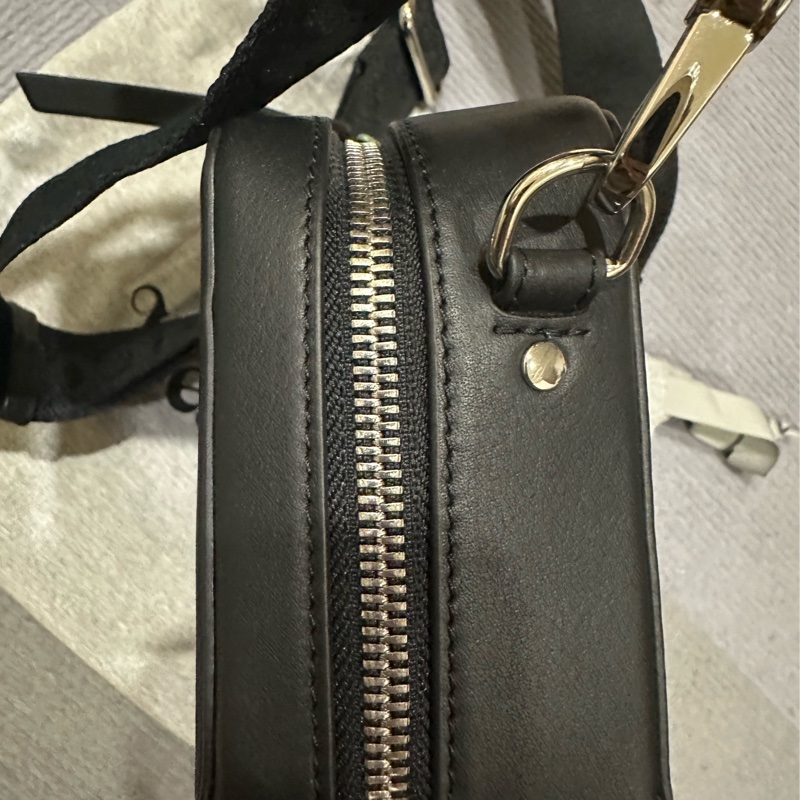 西太后Vivienne Westwood 皮革方型相機包-7