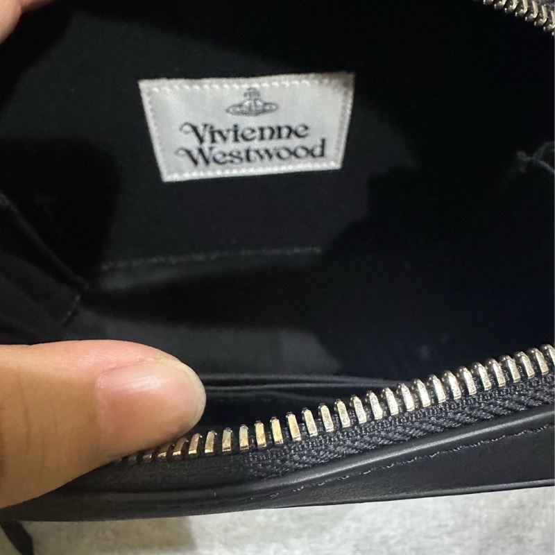 西太后Vivienne Westwood 皮革方型相機包-10