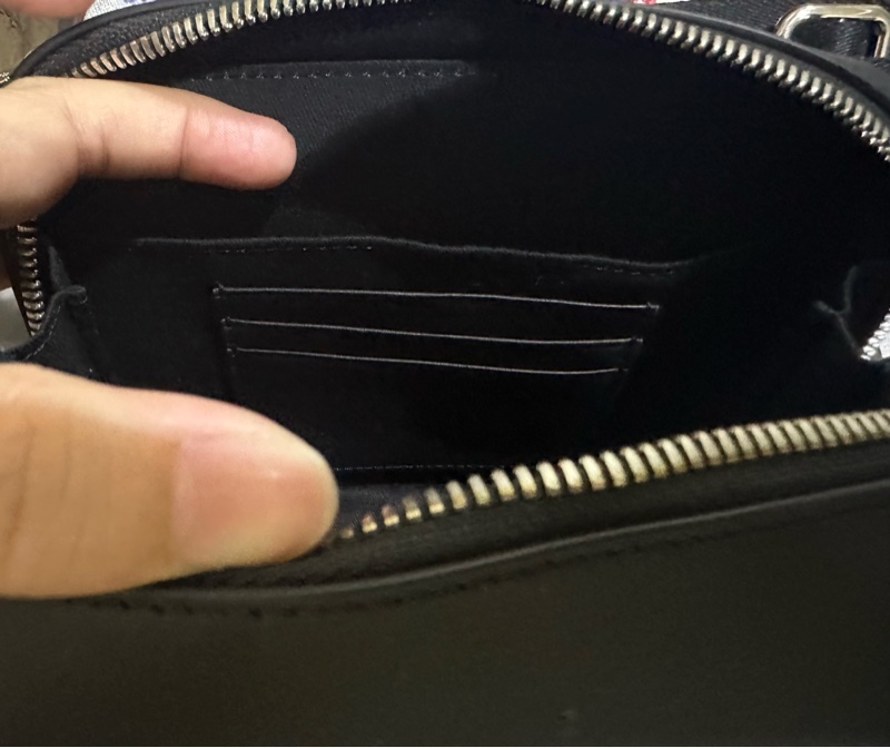 西太后Vivienne Westwood 皮革方型相機包-11