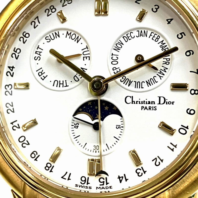 Christian Dior 月相三曆腕錶,總重 70.6 克,鍍金飾面,石英機芯,白色錶盤,貨號 61.271-3