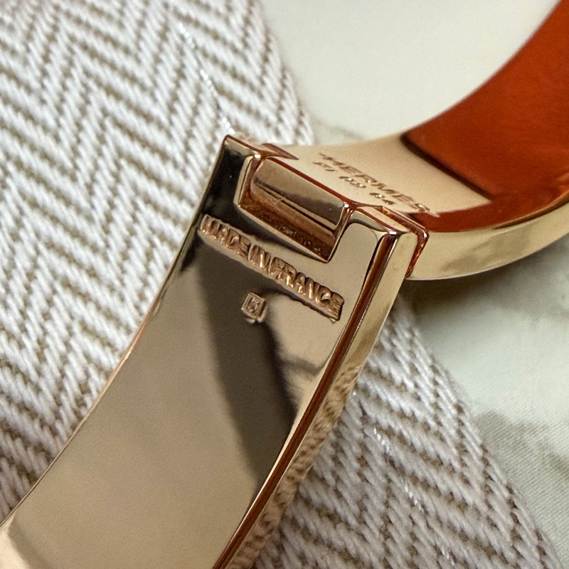 【降價正品】Hermès 愛馬仕 Clic H 手環 GM / 玫瑰金 / 糖漬栗子色 (Marron Glacé)-4