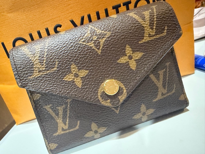 LV Victorine 錢包-0
