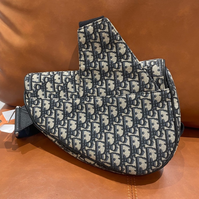 Dior/迪奧 馬鞍包 Saddle 標誌性Oblique刺繡印花老花滿印-1
