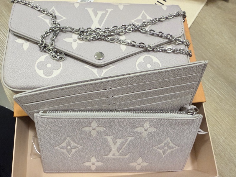 LV 老花三合一鏈包-0