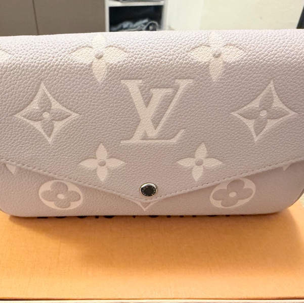 LV 老花三合一鏈包-5
