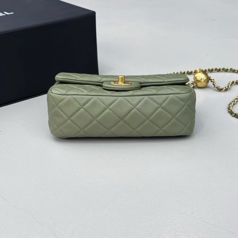 Chanel • Cf 20 牛油果綠金釦金球大Mini 芯片款✨-6