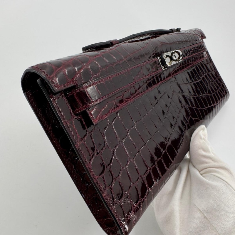 Hermès Kelly Cut Bag in Bordeaux Shiny Porosus Crocodile Leather with PHW-5