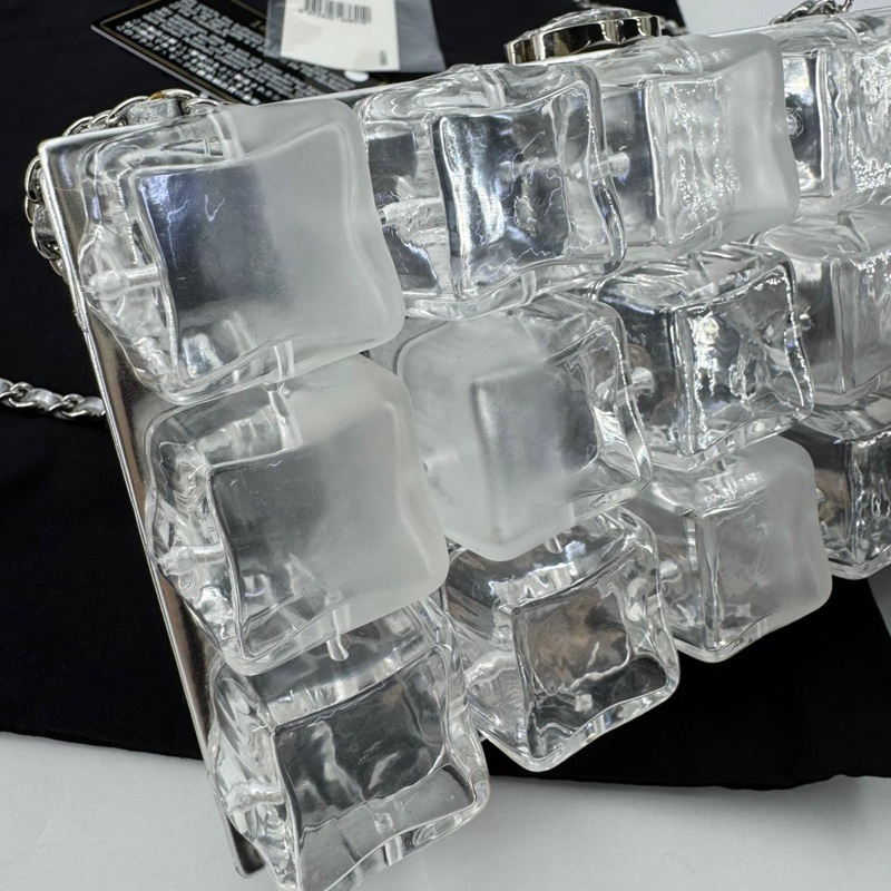 Chanel 2010 Plexiglass Ice Cube Sliver Clutch Bag-12