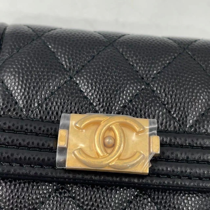全套Chanel Leboy黑金牛皮短款錢包-16