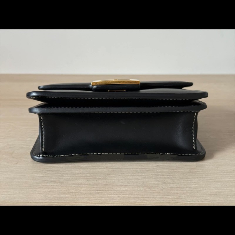 Fendi 黑色FF Fab 斜背小方包-12