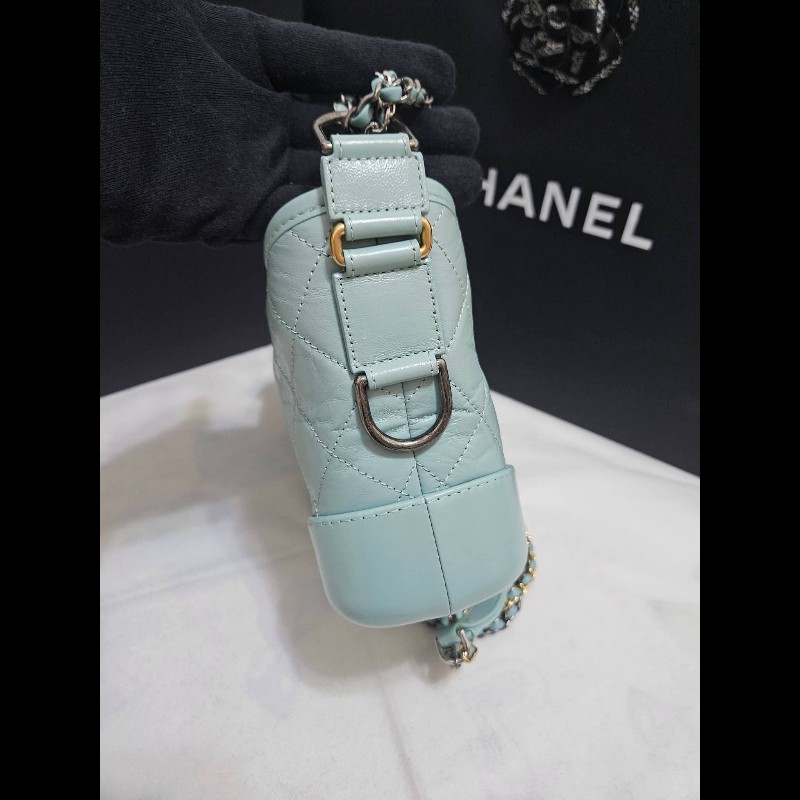 Chanel Gabrielle Hobo 流浪包小號-15