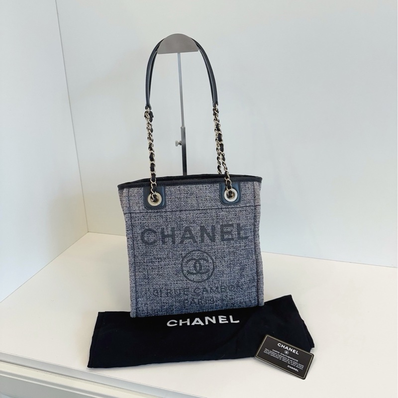 💎Chanel香奈兒｜黑灰色字母沙灘包｜小號｜保卡31開-0