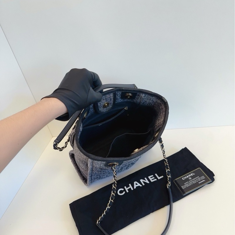 💎Chanel香奈兒｜黑灰色字母沙灘包｜小號｜保卡31開-7