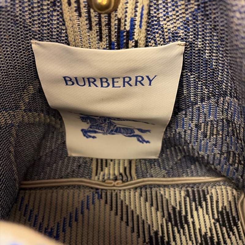 Burberry 肩背包-10
