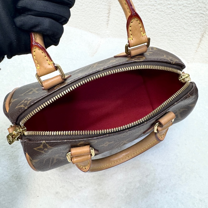 路易威登LV老花黑色肩帶Speedy 20手提斜背波士頓包M46234 經典不敗黃金尺寸 🖤-17