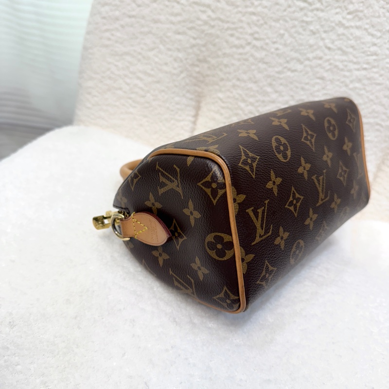 路易威登LV老花黑色肩帶Speedy 20手提斜背波士頓包M46234 經典不敗黃金尺寸 🖤-19