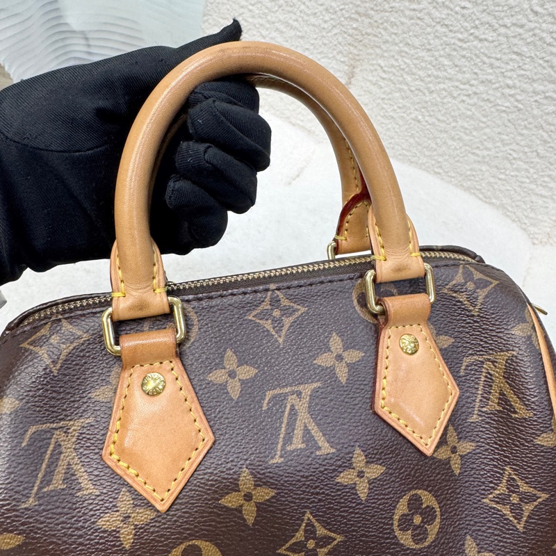 路易威登LV老花黑色肩帶Speedy 20手提斜背波士頓包M46234 經典不敗黃金尺寸 🖤-25