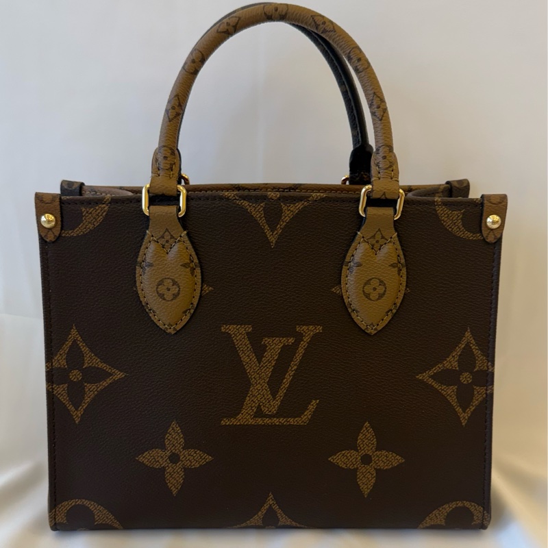 #專櫃價近11萬 LV On-The-Go 路易威登Onthego小號 棕色老花 25 x 19 x 11.5 cm OnTheGo PM M46373-2