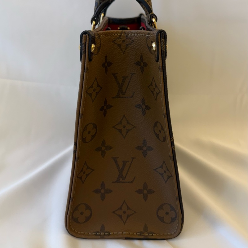 #專櫃價近11萬 LV On-The-Go 路易威登Onthego小號 棕色老花 25 x 19 x 11.5 cm OnTheGo PM M46373-5