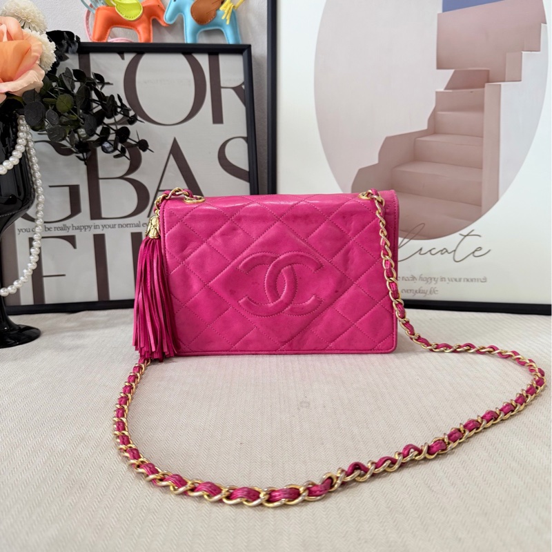Chanel/香奈兒 中古玫紅色羊皮流蘇菱格紋WOC鏈條包 尺寸20*6*13 95新-0