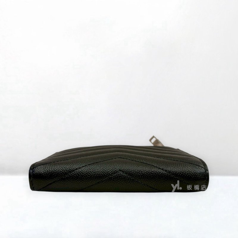 S5512-YSL 黑荔枝皮銀釦對開短夾-4