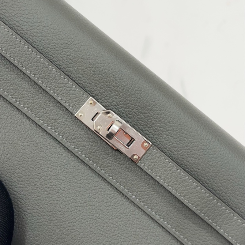 🌈Hermes🧡Kelly to go🧡OL積雨雲灰銀扣🌈全新未使用閑置🌈Evercolor皮🌟Stamp W🌟kellytogo🌟kelly🌟wallet🌟愛馬仕🌟-1