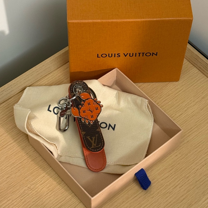LV 飾牌鑰匙及包包吊飾 Louis Vuitton-1