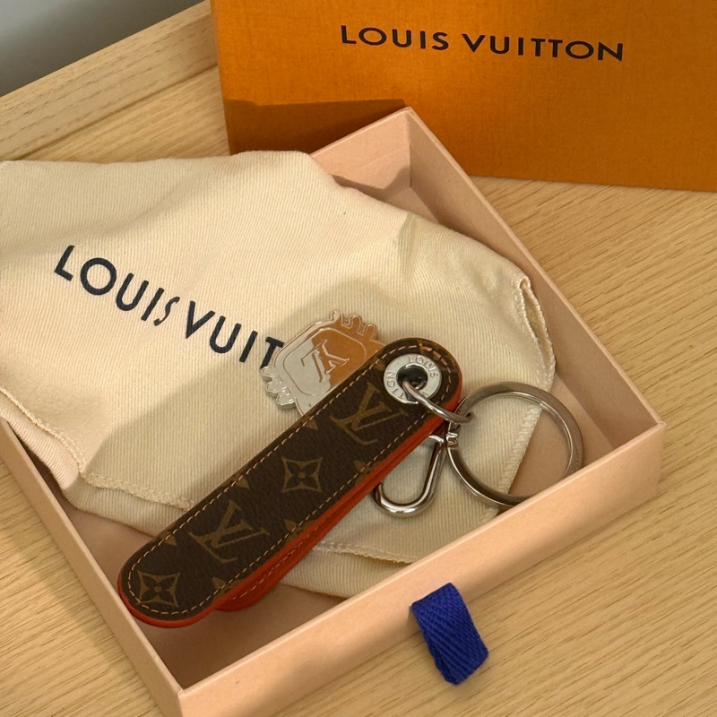LV 飾牌鑰匙及包包吊飾 Louis Vuitton-3