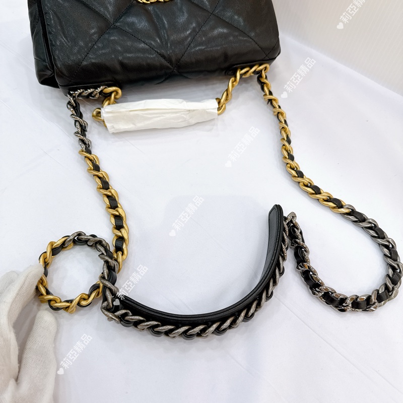 莉亞精品♡ Chanel AS1160 19 黑金小號 手提翻蓋包 二手美包-18