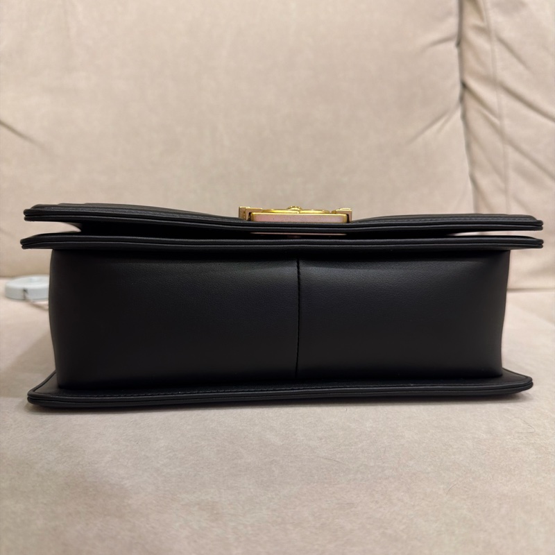 Chanel boy 25-8