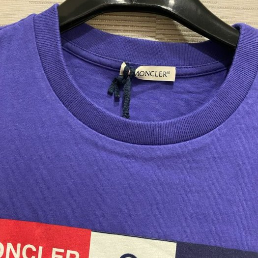 💎Han's house精品服飾💎 moncler LOGO 短T~ 短袖 青年款-4