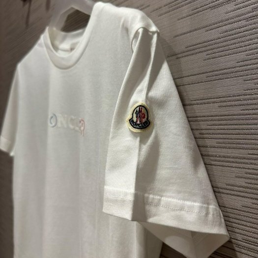 💎Han's house精品服飾💎moncler 短 T 青年款=女成人 S M-2