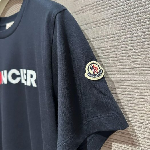 💎Han's house精品服飾💎 moncler LOGO 短 T 青年款=男成人XS S-3