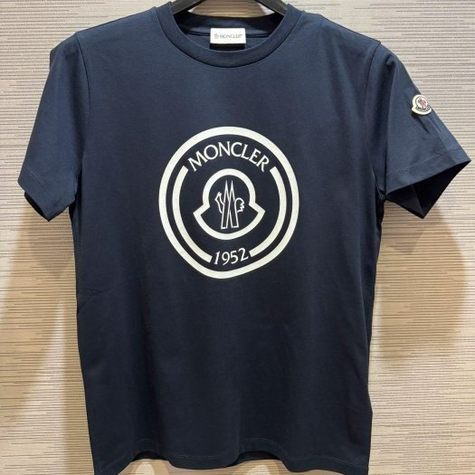 💎Han's house精品服飾💎 moncler 短 T 現貨 青年款=男成人 XS S-0