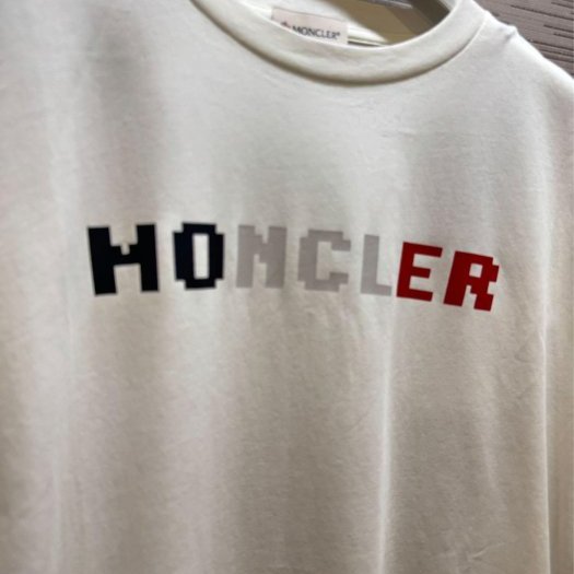 💎Han's house精品服飾💎 moncler 短 T 現貨 青年款=男成人 XS S-3