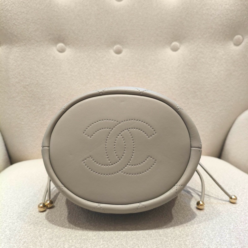 🆕 全新 CHANEL香奈兒 22C 金標雙C Logo 菱格絎縫皮穿鏈芯片款抽帶 小羊皮水桶包單肩包斜挎包 ✅正品-5