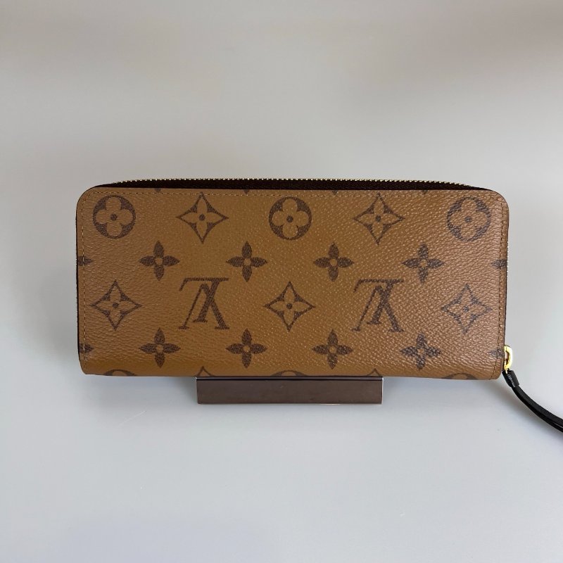 LV M82336/晶片款 Reverse logoㄇ拉長夾 尺寸:20*9*2cm 附屬品:盒裝/防塵袋 TE3607-1