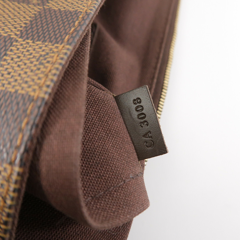 LOUIS VUITTON Damier Beaubourg肩背袋-6