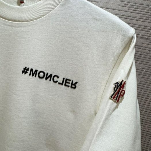 💎Han's house精品服飾💎moncler 滑雪系列 刺繡 LOGO 短 T 白 男女共穿 現貨 XS ~ M 原價14800-6