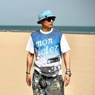 💎Han's house精品服飾💎moncler 聯名 Mercedes-Benz 賓士 短 T 現貨 S 原價15000-3